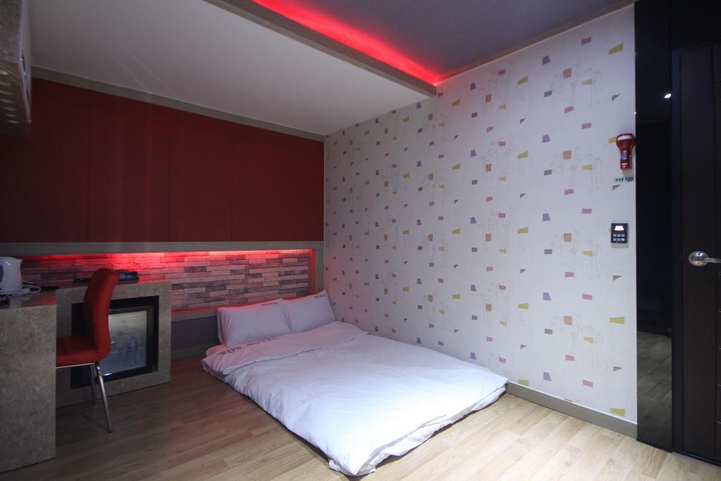 Pohang Wow Motel Pokój zdjęcie